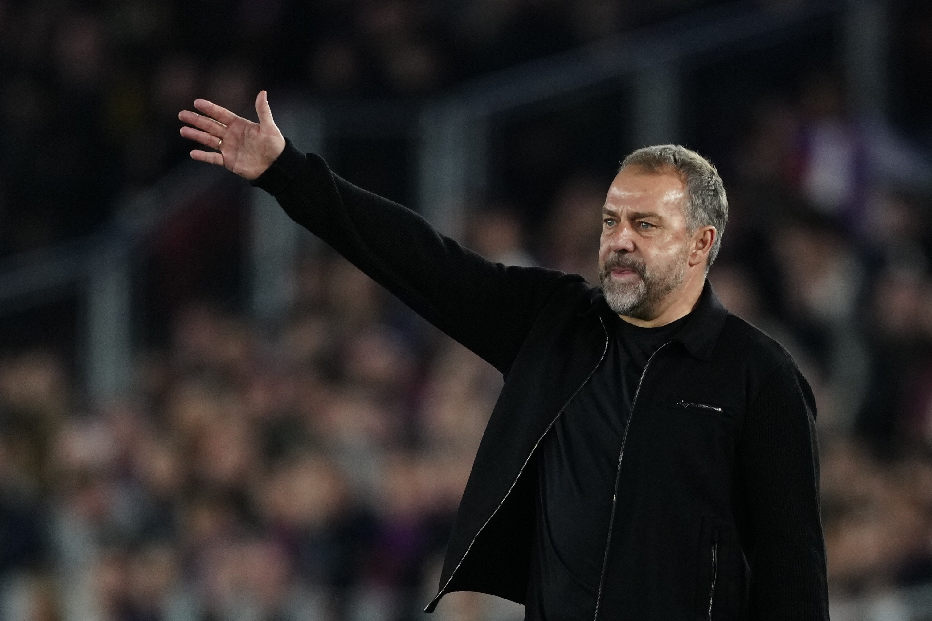 线上娱乐-阿斯：巴萨仍有微弱希望冲击百球百分神迹，西甲历史仅两队达成