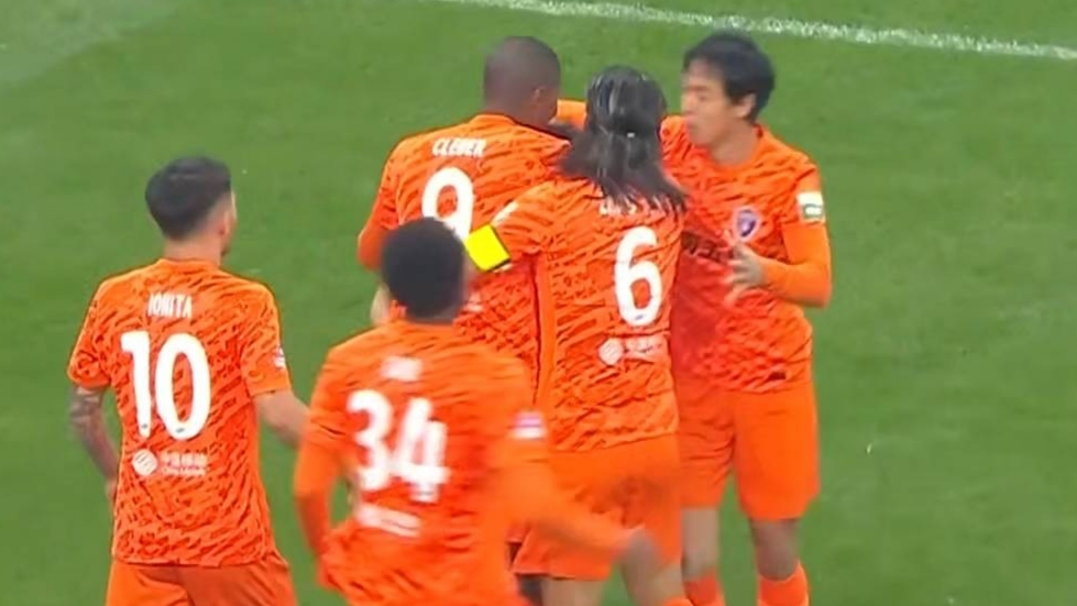 PG电子-3-0！3-1！中超战报：申花大获全胜，河南高开低走，大连主场翻车